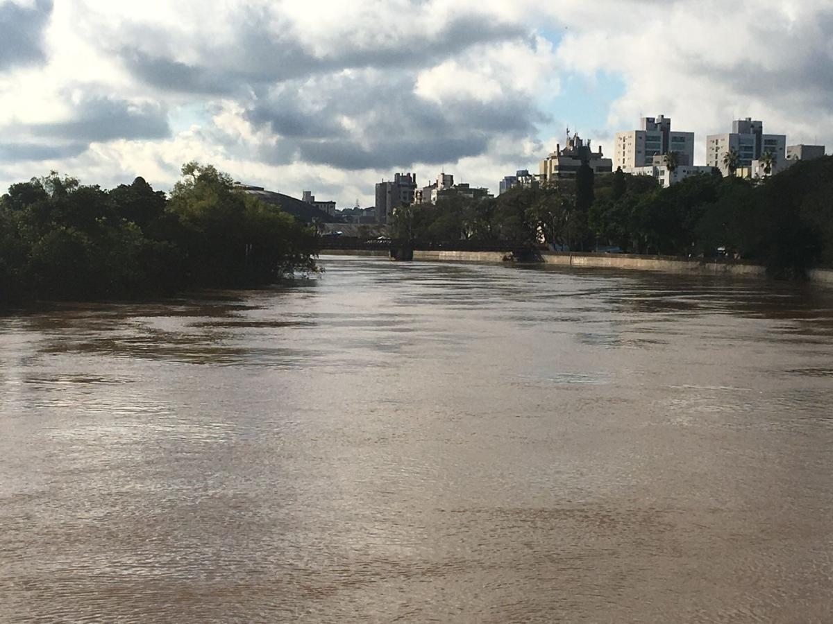 Foto de hoje do nosso Rio dos Sinos - Foto: Juliano Palinha